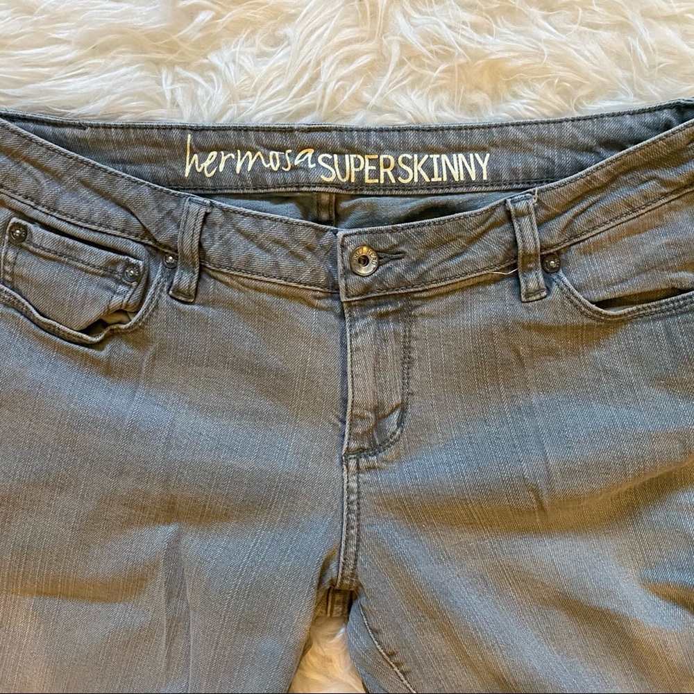 Bullhead Jeans Hermosa Super Skinny Gray - Picture 7 of 9